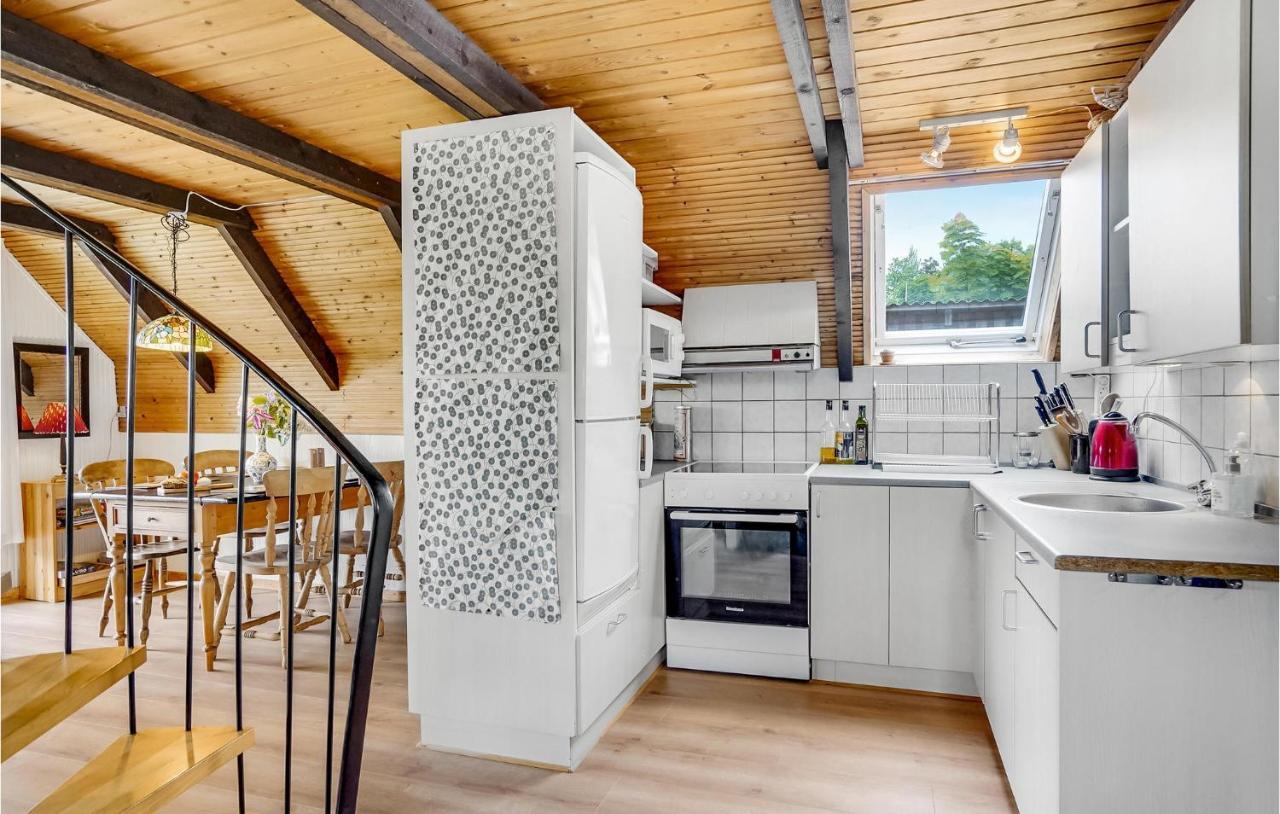 Amazing Home In Logstrup With Kitchen Dış mekan fotoğraf